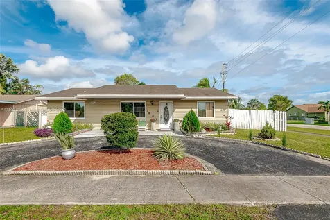 7801 SW 8th Court North Lauderdale FL 33068