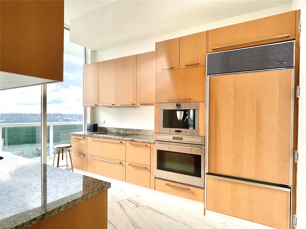 16001 Collins Avenue Sunny Isles Beach FL 33160