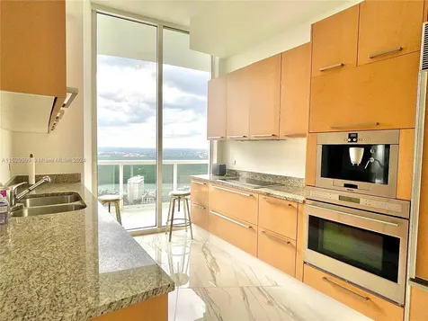 16001 Collins Avenue Sunny Isles Beach FL 33160