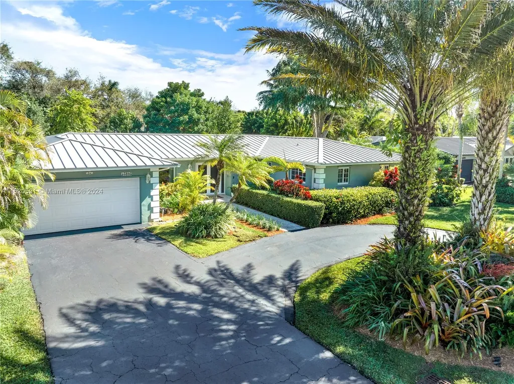 15805 SW 77th Avenue Palmetto Bay FL 33157