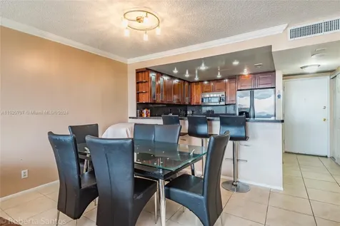 3180 S Ocean Drive Hallandale Beach FL 33009