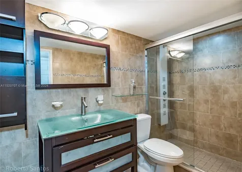 3180 S Ocean Drive Hallandale Beach FL 33009
