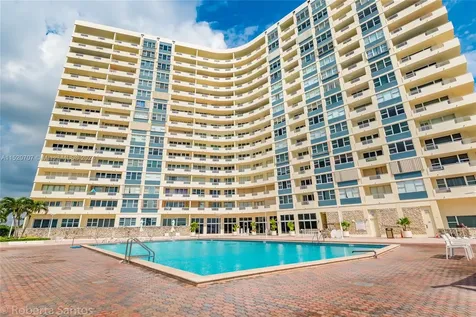 3180 S Ocean Drive Hallandale Beach FL 33009
