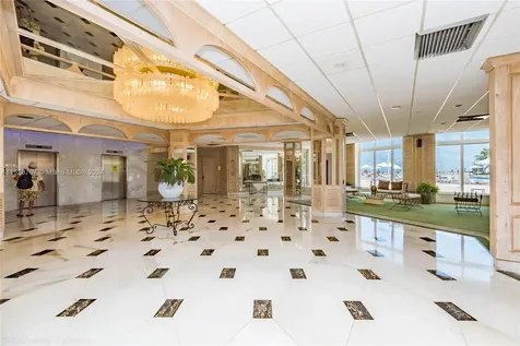 3180 S Ocean Drive Hallandale Beach FL 33009