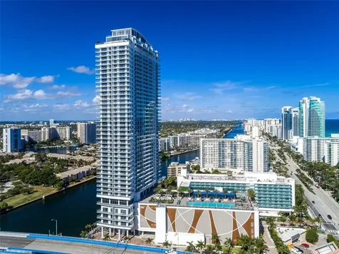 4010 S Ocean Drive Hollywood FL 33019