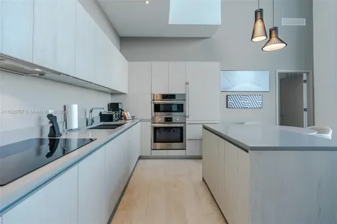 4010 S Ocean Drive Hollywood FL 33019