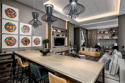 4010 S Ocean Drive Hollywood FL 33019
