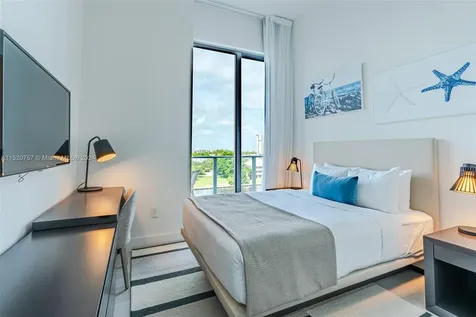 4010 S Ocean Drive Hollywood FL 33019
