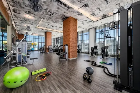 4010 S Ocean Drive Hollywood FL 33019