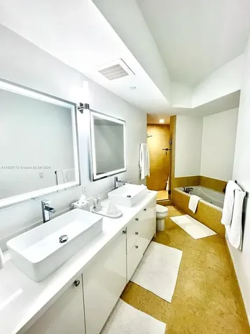 19900 E Country Club Drive Aventura FL 33180