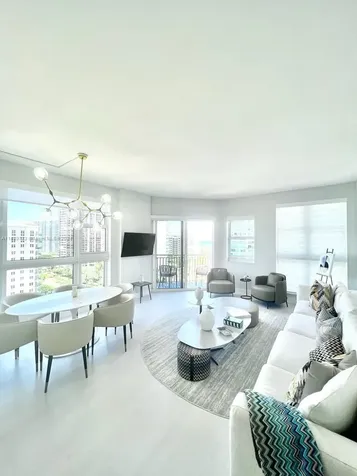 19900 E Country Club Drive Aventura FL 33180