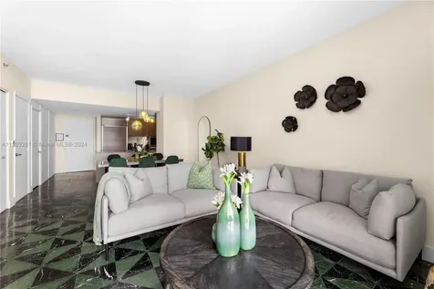 485 Brickell Avenue Miami FL 33131