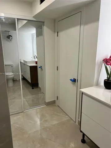 Sunny Isles Beach FL 33160