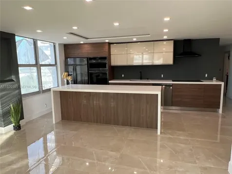 Sunny Isles Beach FL 33160
