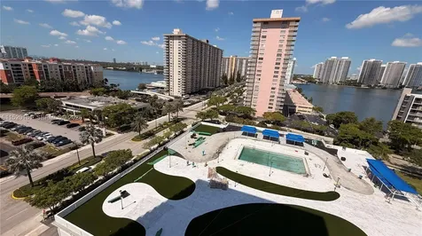 Sunny Isles Beach FL 33160