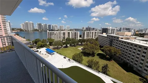 Sunny Isles Beach FL 33160