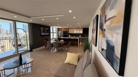 Sunny Isles Beach FL 33160