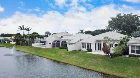 7973 Travlers Tree Drive Boca Raton FL 33433