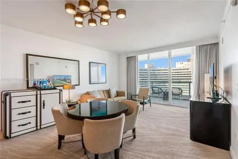 4391 Collins Avenue Miami Beach FL 33140
