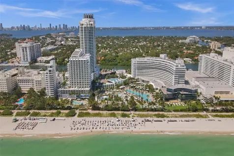 4391 Collins Avenue Miami Beach FL 33140