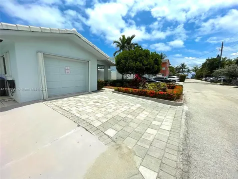 331 Desoto Street Hollywood FL 33019
