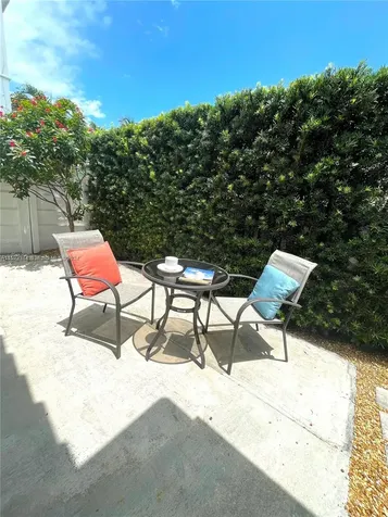 331 Desoto Street Hollywood FL 33019