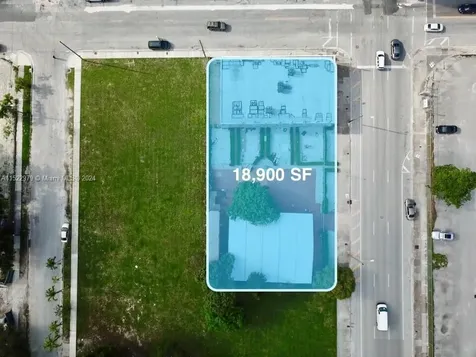1542 NE 1st Avenue Miami FL 33132