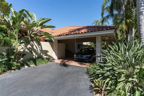 7556 Los Pinos Boulevard Coral Gables FL 33143