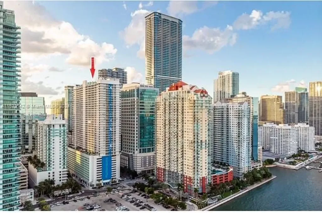 1200 Brickell Bay Drive Miami FL 33131