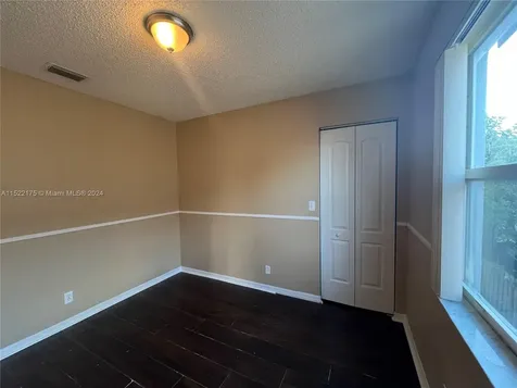 6279 Navajo Terrace Margate FL 33063