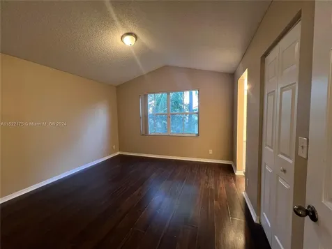 6279 Navajo Terrace Margate FL 33063
