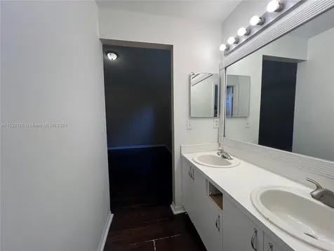 6279 Navajo Terrace Margate FL 33063