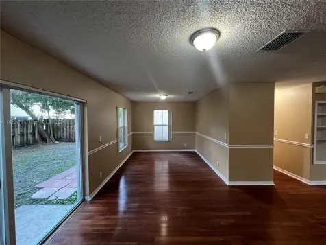6279 Navajo Terrace Margate FL 33063