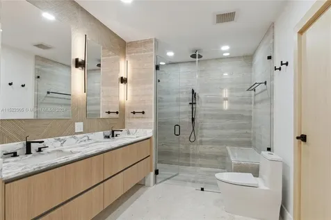 519 SW 25th Road Miami FL 33129