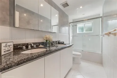 9605 SW 78th Street Miami FL 33173