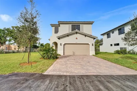 13145 Addilyn Court Davie FL 33325