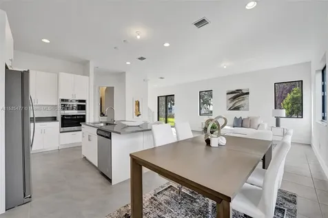 13145 Addilyn Court Davie FL 33325
