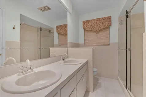 7321 SW 5th Street Plantation FL 33317