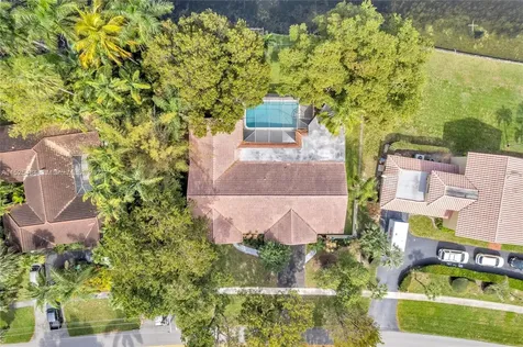 7321 SW 5th Street Plantation FL 33317
