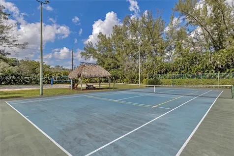 7321 SW 5th Street Plantation FL 33317