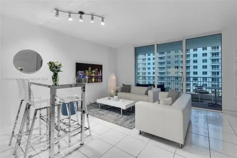 701 Brickell Key Boulevard Miami FL 33131