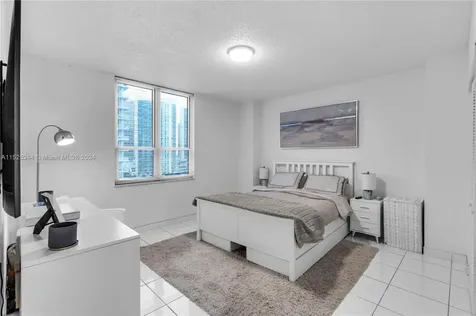 701 Brickell Key Boulevard Miami FL 33131