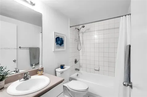 701 Brickell Key Boulevard Miami FL 33131