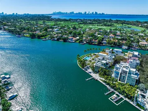 6020 Aqua Path Miami Beach FL 33141