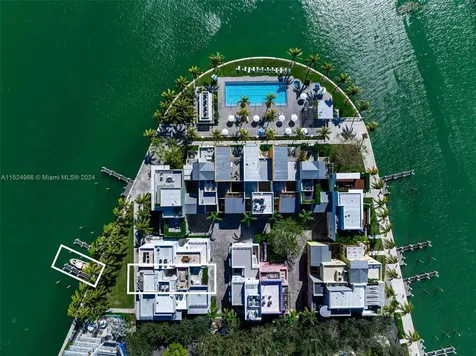 6020 Aqua Path Miami Beach FL 33141