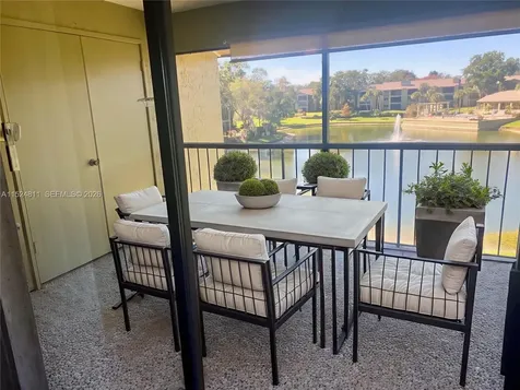15 Escondido Court Other City - In The State Of Florida FL 32701