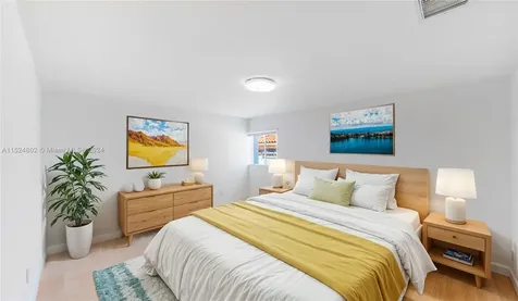 2915 SW 24 Te Miami FL 33145