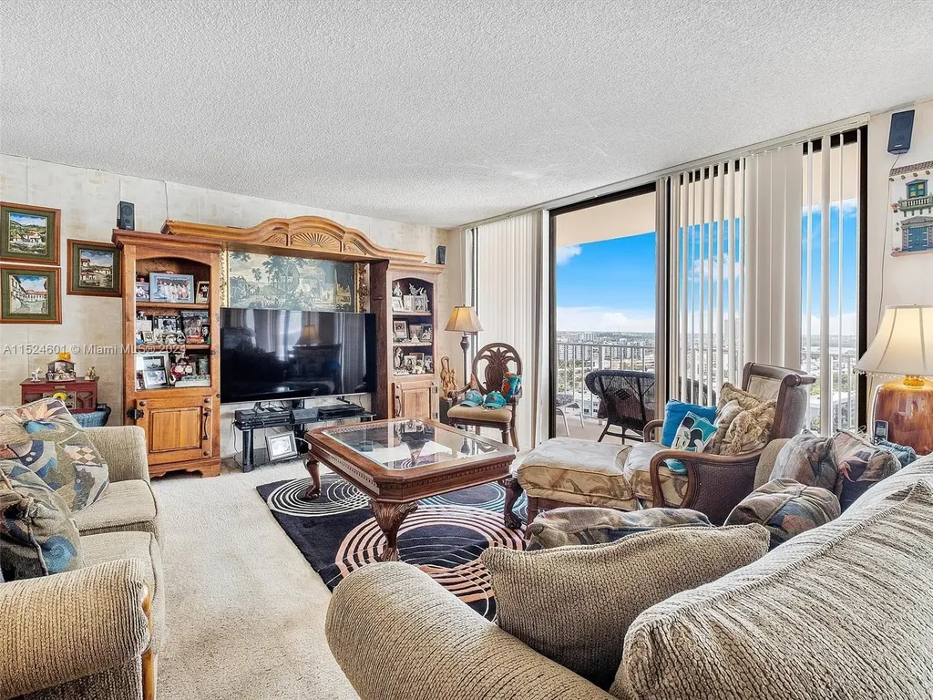 290 174th Street Sunny Isles Beach FL 33160
