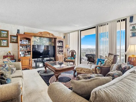 290 174th Street Sunny Isles Beach FL 33160