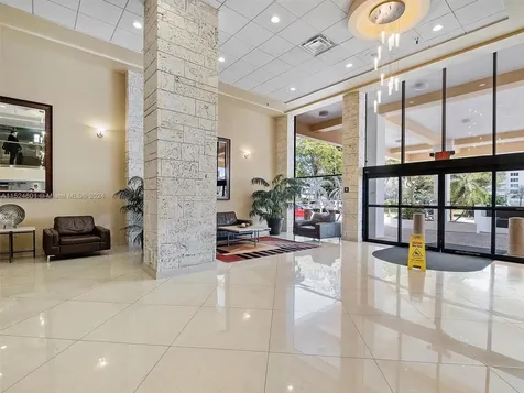 290 174th Street Sunny Isles Beach FL 33160